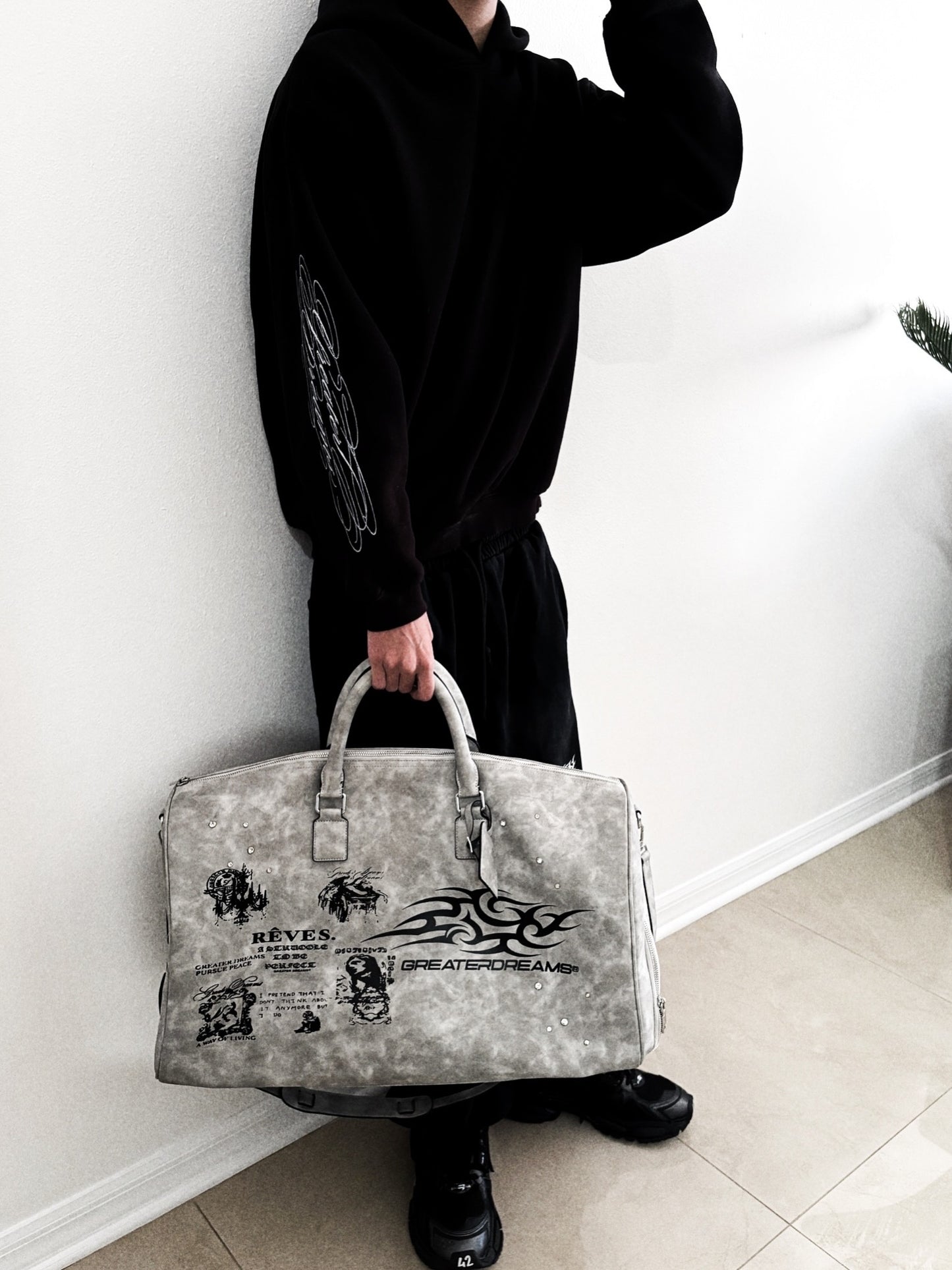 SILENT SCRIPT HOODIE